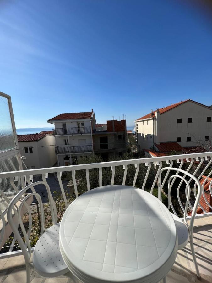 Apartments Jurisic Baška Voda Exterior foto